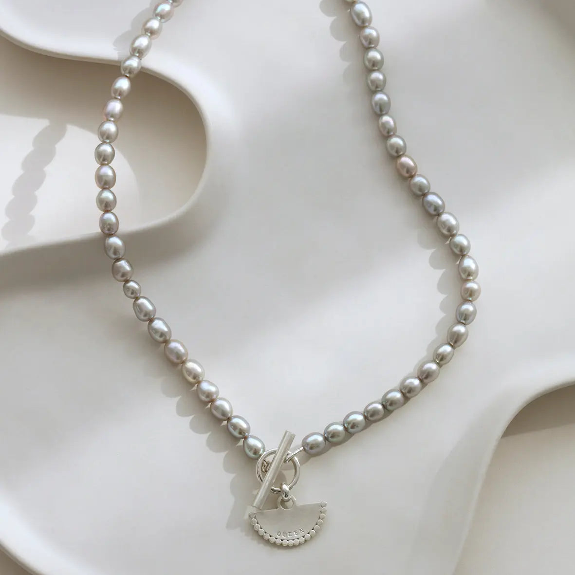 Personalised Fan Grey Pearl Necklace with T-Bar Clasp – Sterling Silver Soremi Jewellery