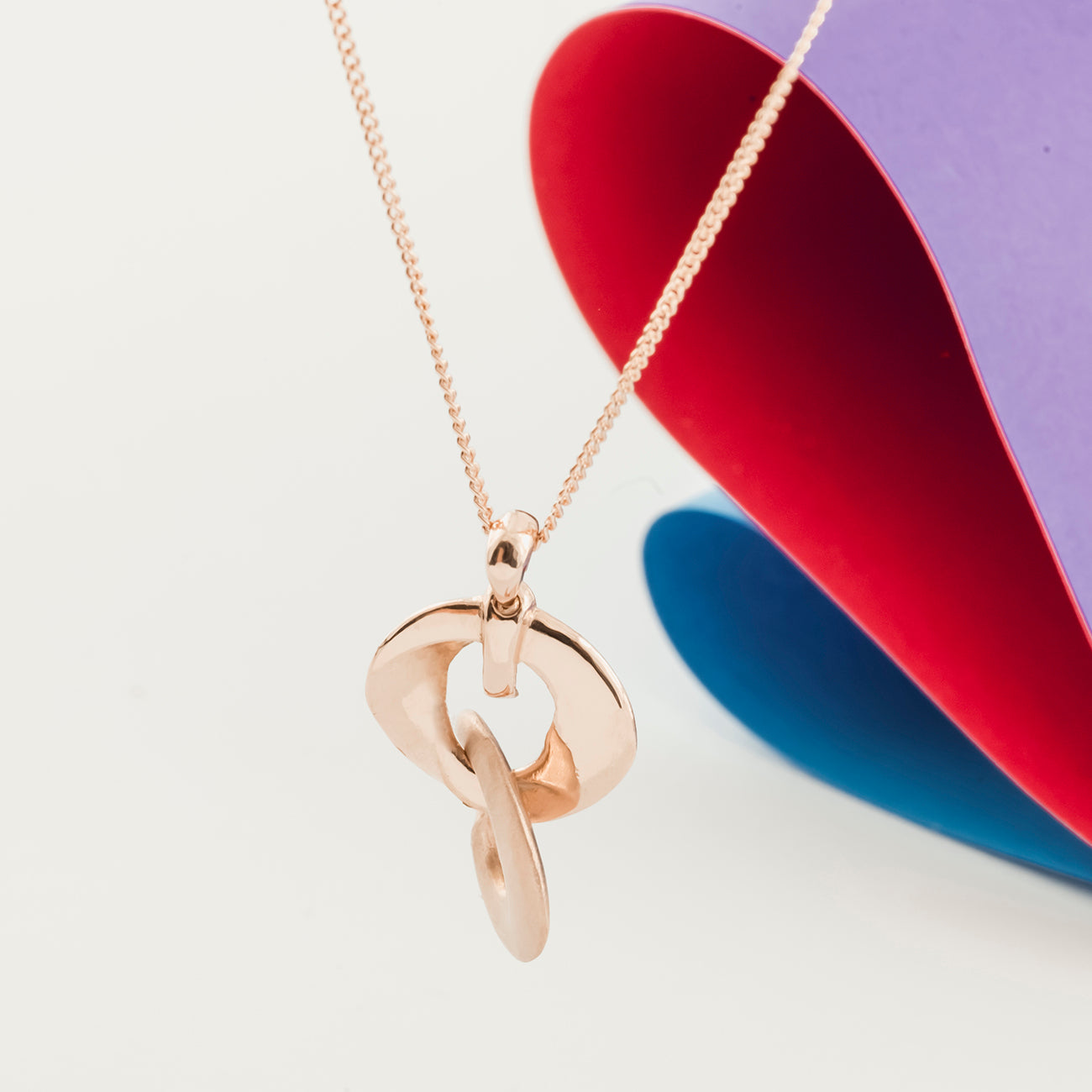 Mobius Infinity Personalised Gold Pendant - Soremi Jewellery