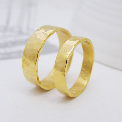 9ct Gold His & Hers Personalised Rings